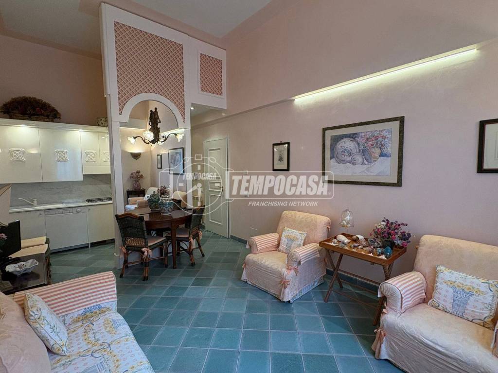 appartamento in vendita a Viareggio