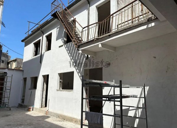 appartamento in vendita a Viareggio in zona Centro Storico