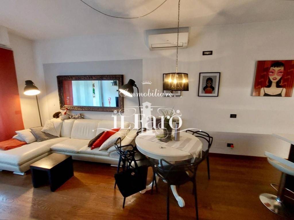 appartamento in vendita a Viareggio in zona Campo d'Aviazione