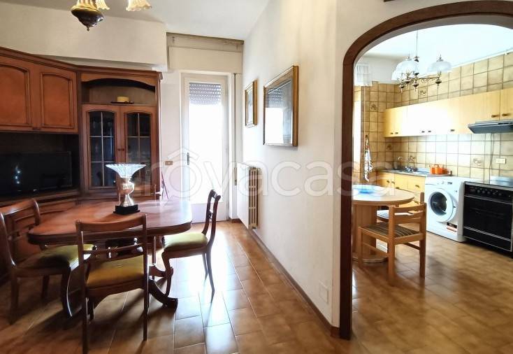 appartamento in vendita a Viareggio in zona Don Bosco