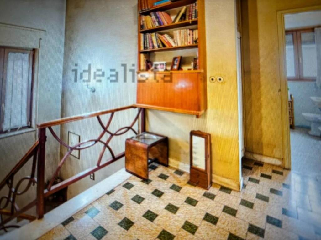 casa indipendente in vendita a Viareggio in zona Campo d'Aviazione