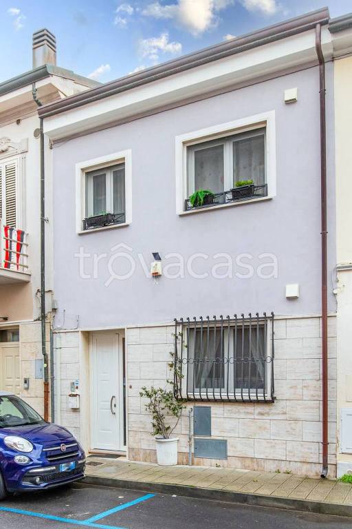 casa indipendente in vendita a Viareggio in zona Centro Storico