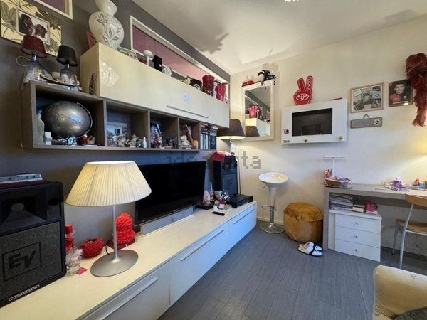 appartamento in vendita a Viareggio in zona Torre del Lago