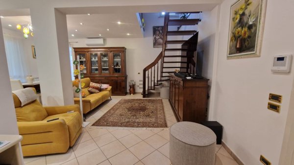 appartamento in vendita a Viareggio in zona Campo d'Aviazione