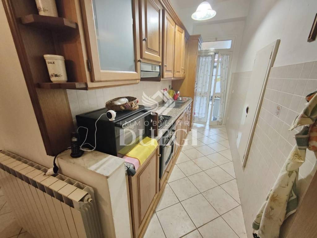 casa indipendente in vendita a Viareggio in zona Marco Polo