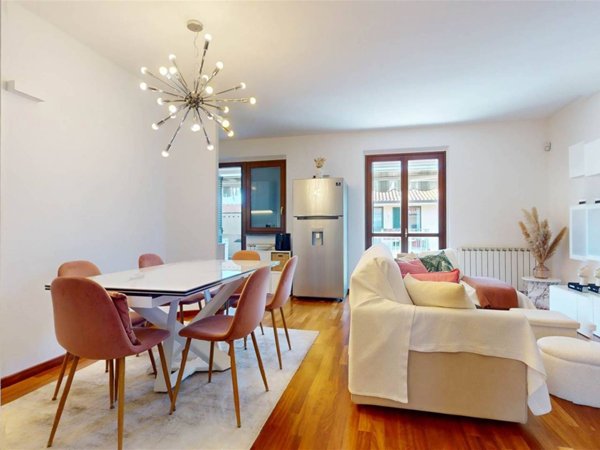 appartamento in vendita a Viareggio in zona Torre del Lago