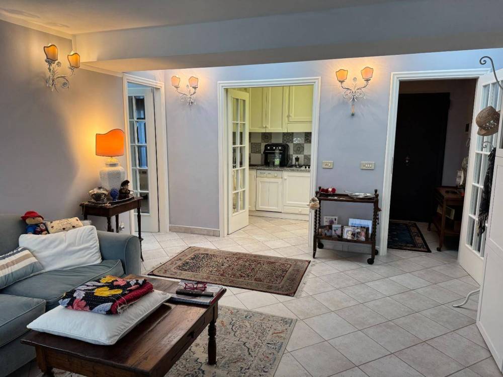 appartamento in vendita a Viareggio