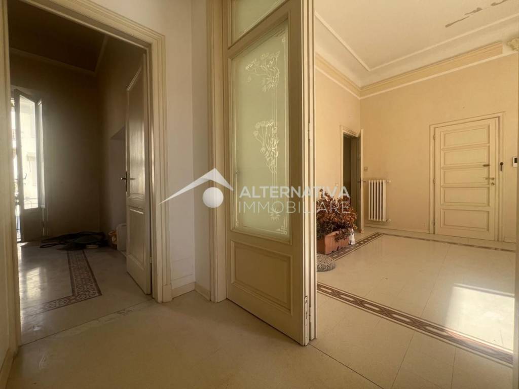 appartamento in vendita a Viareggio