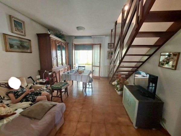 appartamento in vendita a Viareggio in zona Migliarina