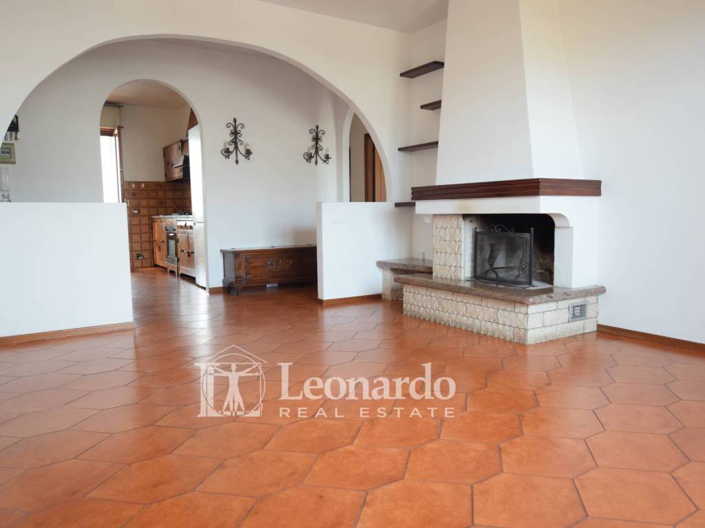 appartamento in vendita a Viareggio in zona Campo d'Aviazione