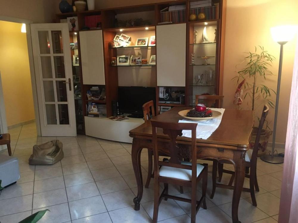 appartamento in vendita a Viareggio in zona Migliarina