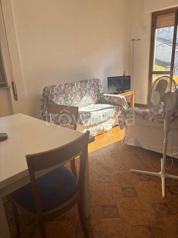 casa indipendente in vendita a Viareggio