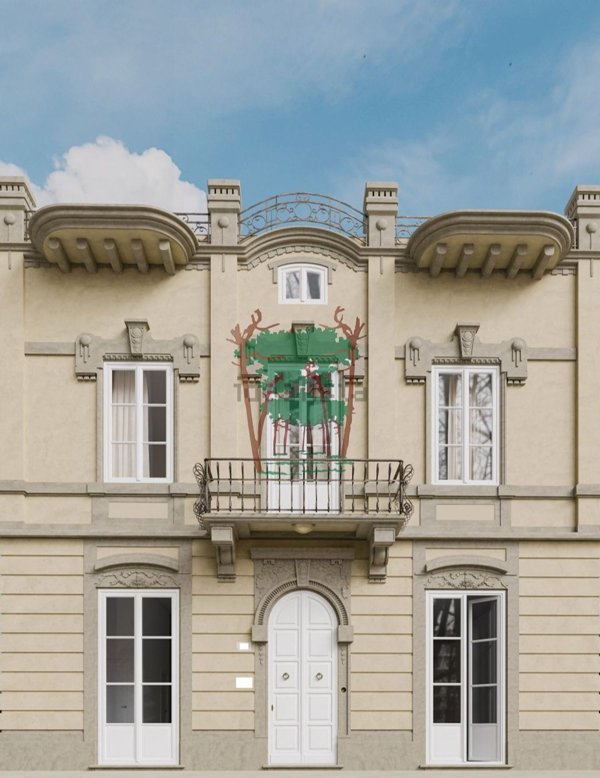 casa indipendente in vendita a Viareggio