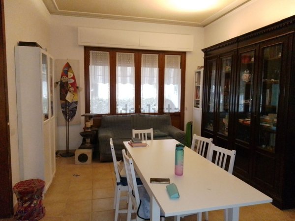 casa indipendente in vendita a Viareggio in zona Centro Storico