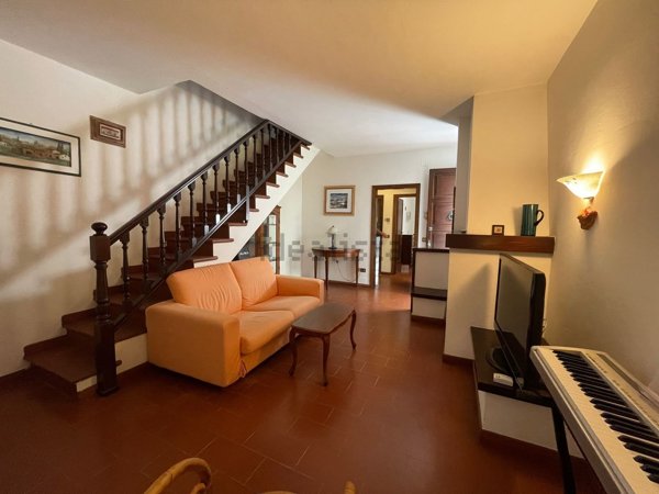 casa semindipendente in vendita a Viareggio