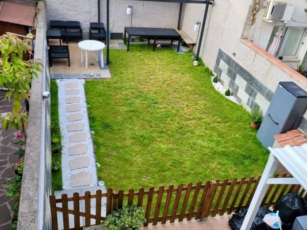 casa indipendente in vendita a Viareggio