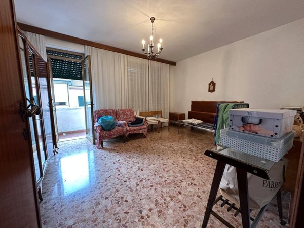 casa indipendente in vendita a Viareggio in zona Centro Storico