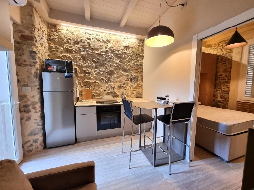 appartamento in vendita a Viareggio in zona Marco Polo