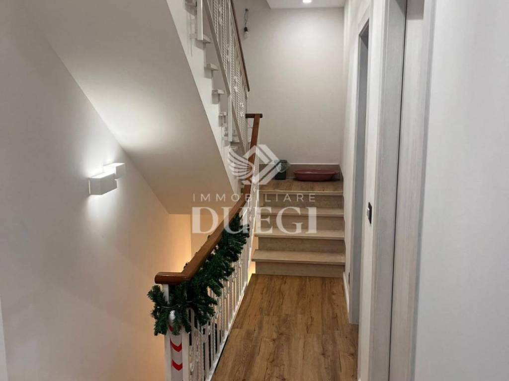 casa indipendente in vendita a Viareggio in zona Campo d'Aviazione