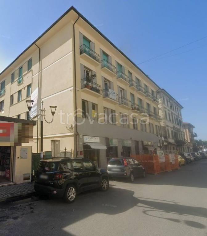 appartamento in vendita a Viareggio