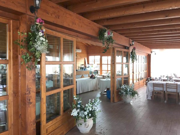 negozio in vendita a Viareggio in zona Torre del Lago