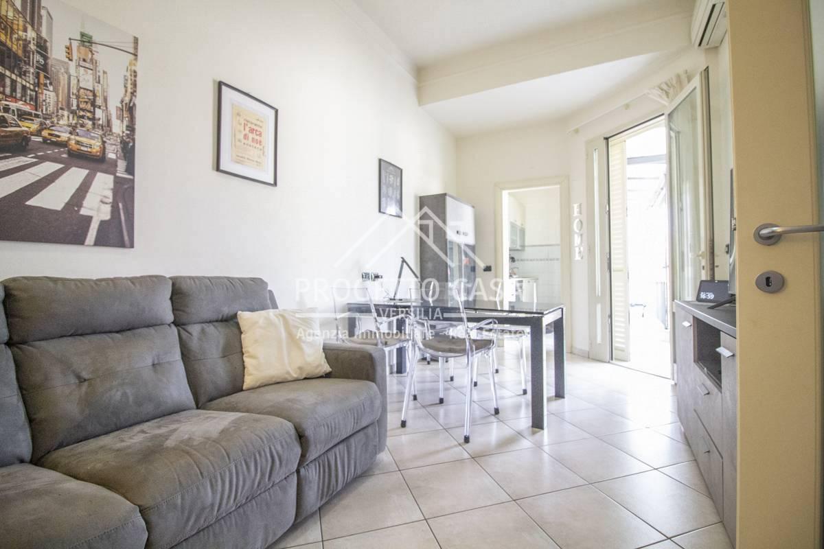 appartamento in vendita a Viareggio in zona Marco Polo