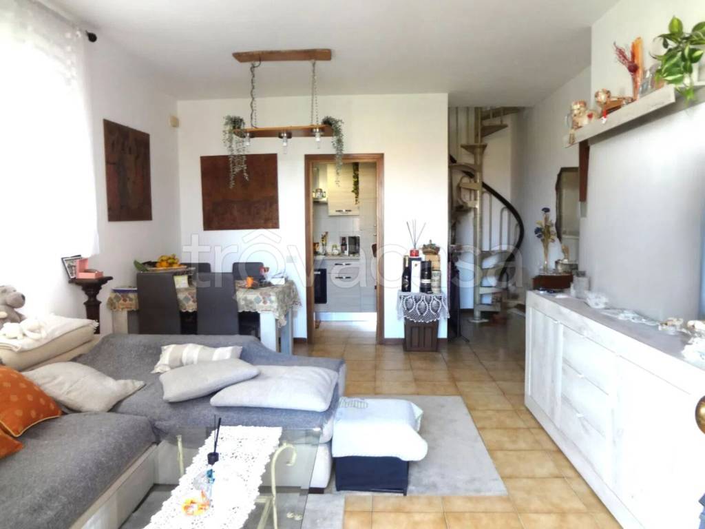 appartamento in vendita a Viareggio in zona Torre del Lago