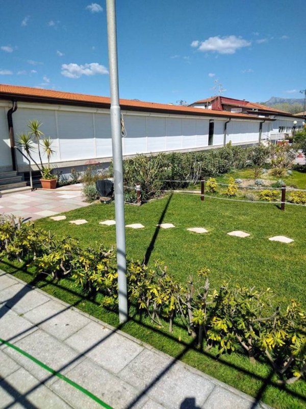 negozio in vendita a Viareggio