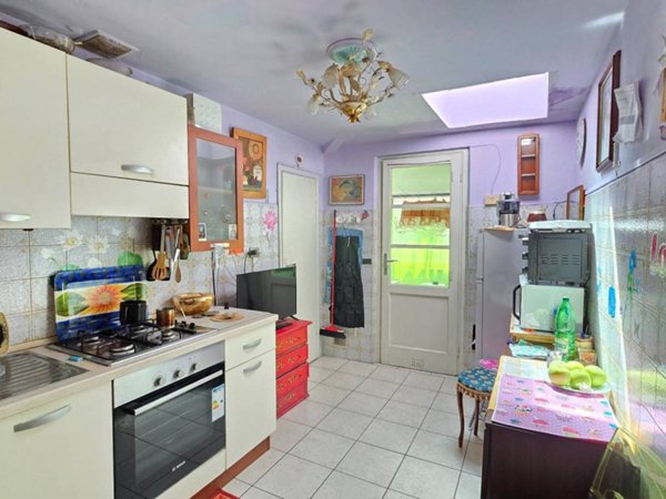 appartamento in vendita a Viareggio in zona Campo d'Aviazione