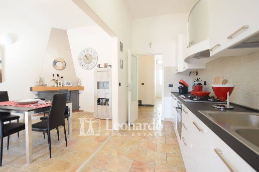 casa indipendente in vendita a Viareggio in zona Centro Storico