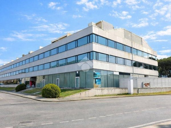 ufficio in vendita a Viareggio