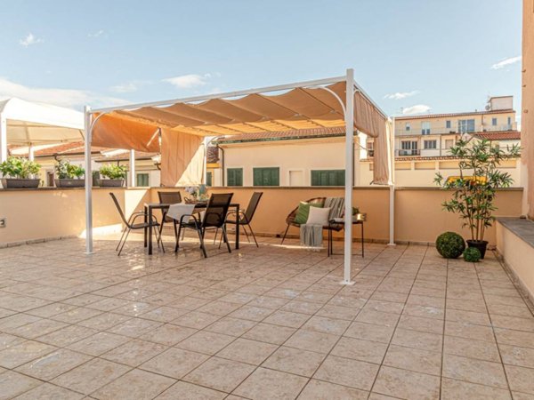 appartamento in vendita a Viareggio