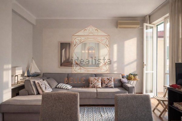 appartamento in vendita a Viareggio