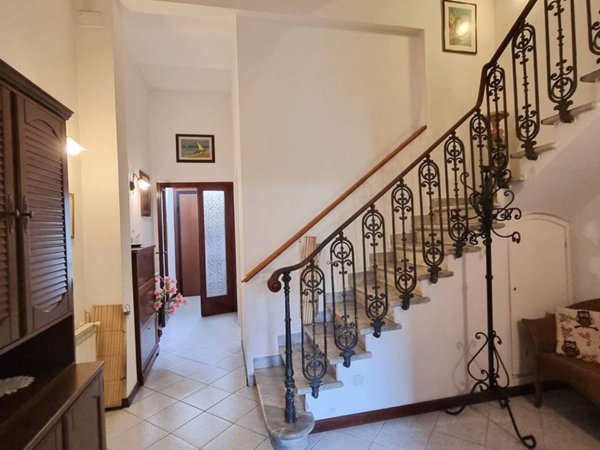 casa indipendente in vendita a Viareggio in zona Centro Storico