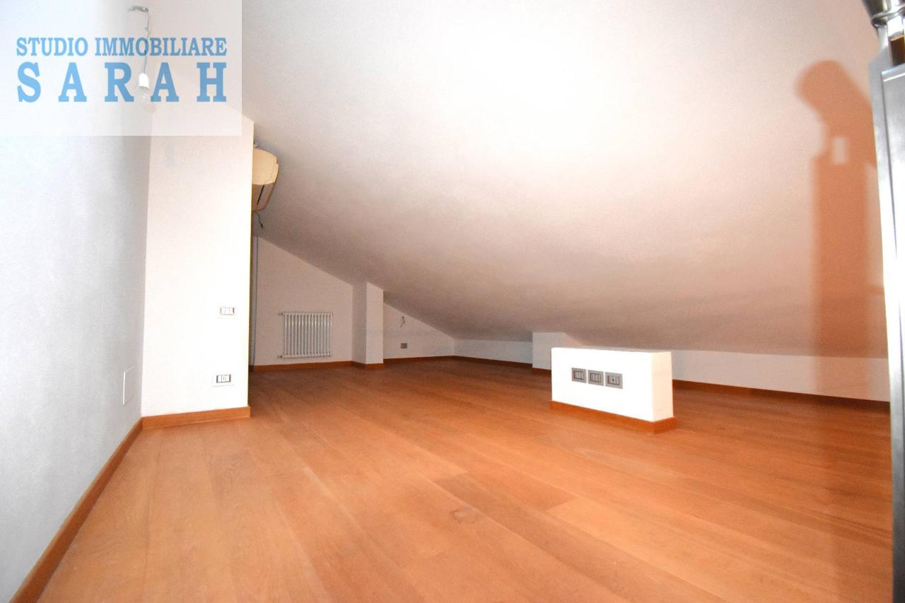 appartamento in vendita a Viareggio in zona Centro Storico