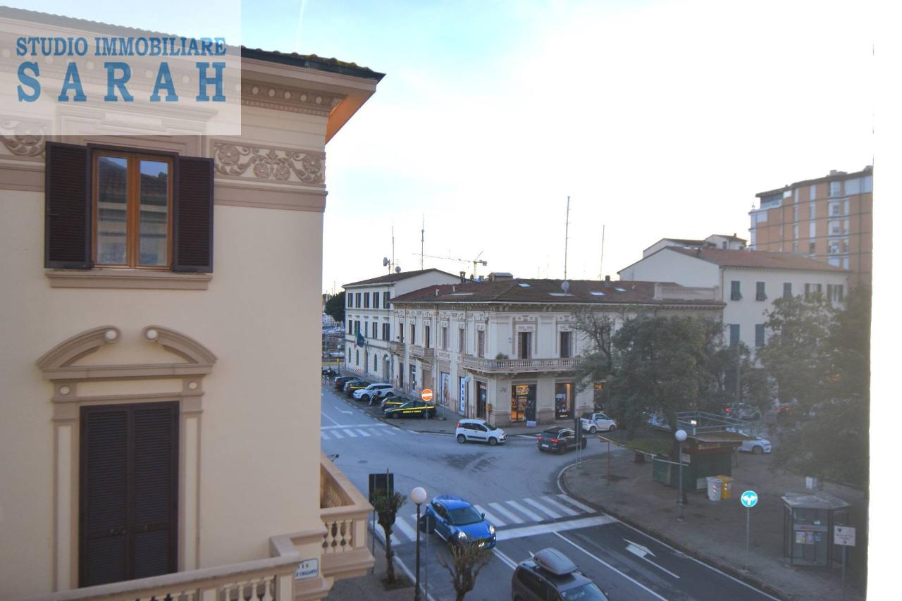 appartamento in vendita a Viareggio in zona Centro Storico