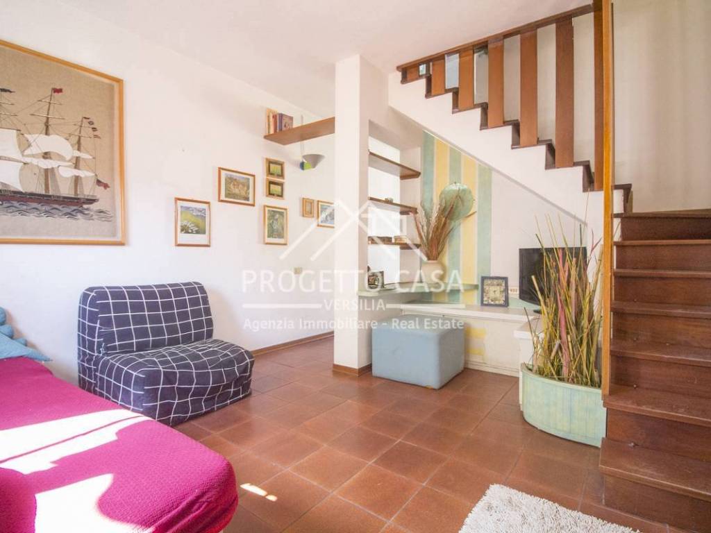 appartamento in vendita a Viareggio in zona Marco Polo