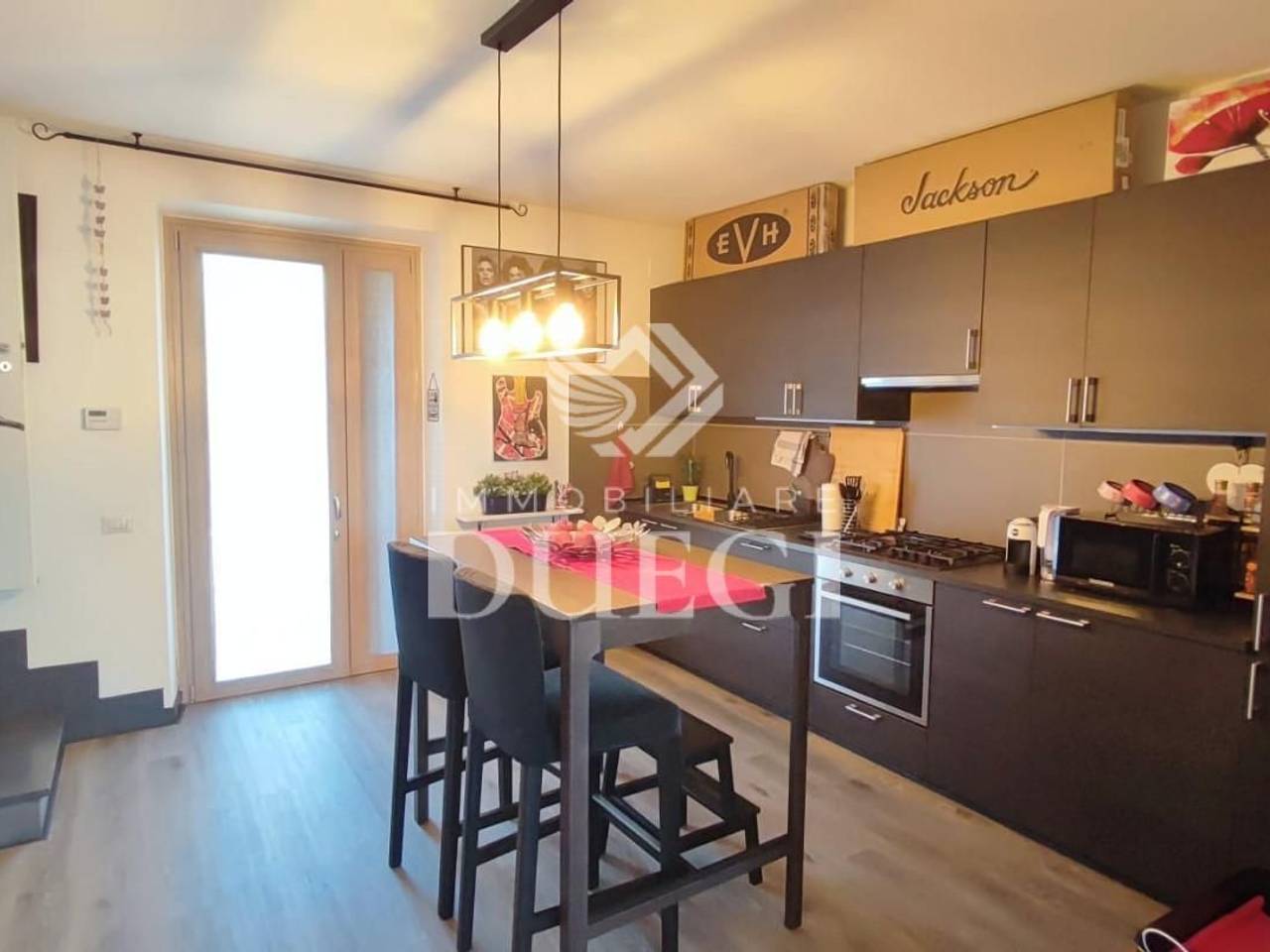 casa indipendente in vendita a Viareggio in zona Torre del Lago