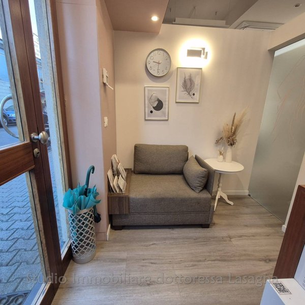 ufficio in vendita a Viareggio in zona Centro Storico