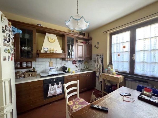 casa indipendente in vendita a Viareggio in zona Torre del Lago