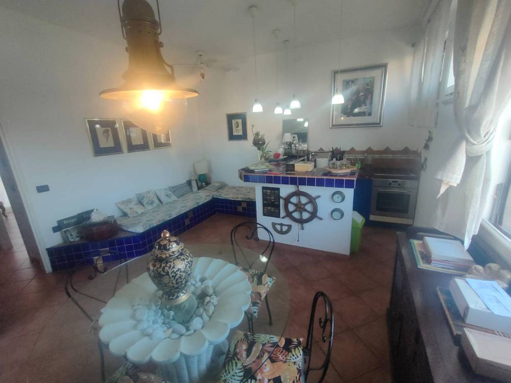 appartamento in vendita a Viareggio in zona Torre del Lago