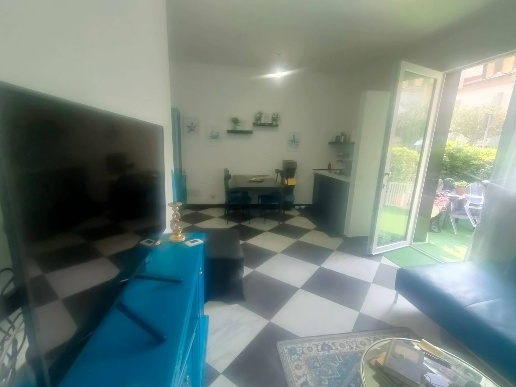 appartamento in vendita a Viareggio in zona Centro Storico