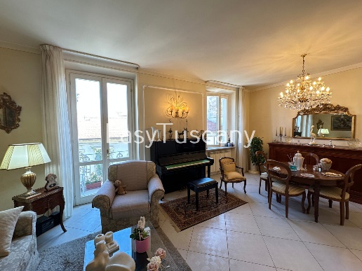 appartamento in vendita a Viareggio