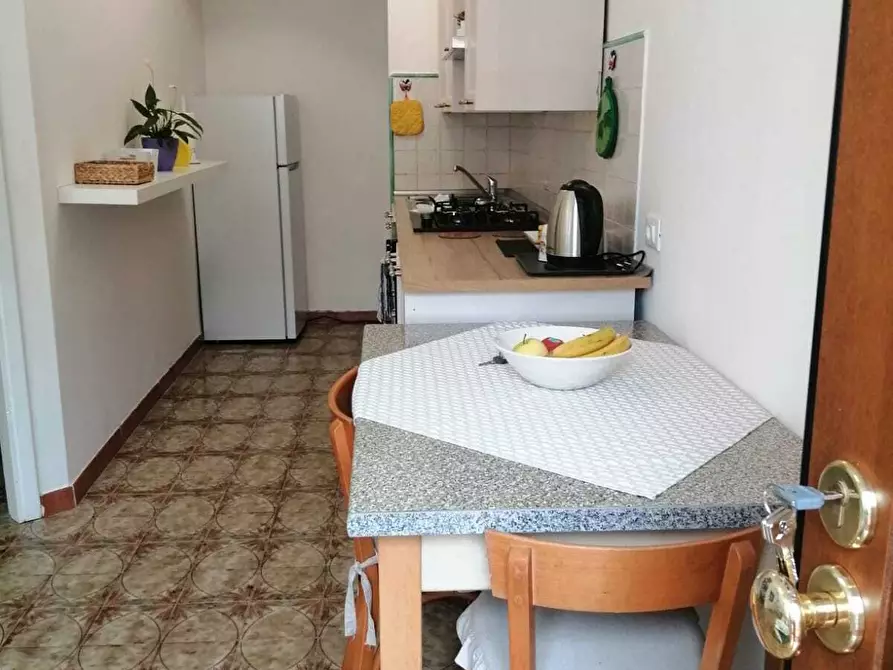 casa indipendente in vendita a Viareggio in zona Torre del Lago