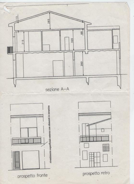 casa indipendente in vendita a Viareggio