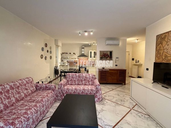 appartamento in vendita a Viareggio in zona Centro Storico