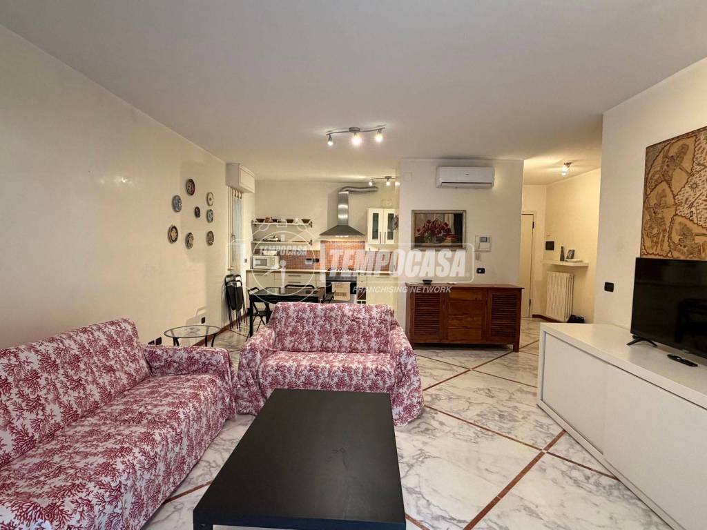 appartamento in vendita a Viareggio in zona Centro Storico