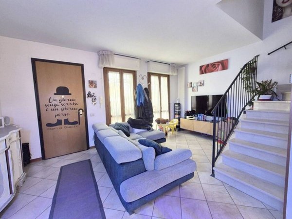 casa indipendente in vendita a Viareggio in zona Torre del Lago