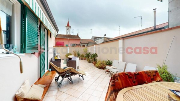 appartamento in vendita a Viareggio in zona Centro Storico