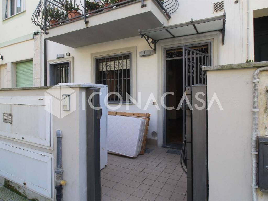 appartamento in vendita a Viareggio in zona Marco Polo